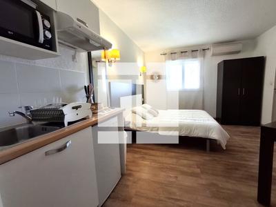 Studio - 19 m² - 1 pièce
