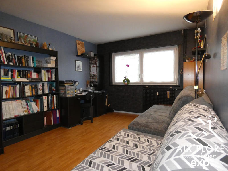 Appartement - 92 m² - 4 pièces