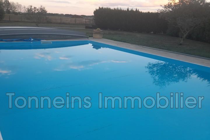 Propriété - 180 m² - 5 pièces