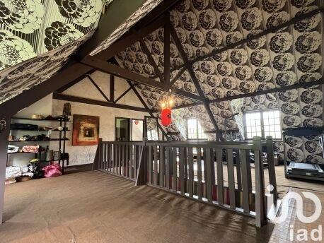 Maison - 212 m² - 8 pièces