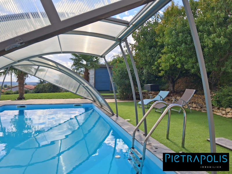 Villa - 153 m² - 6 pièces