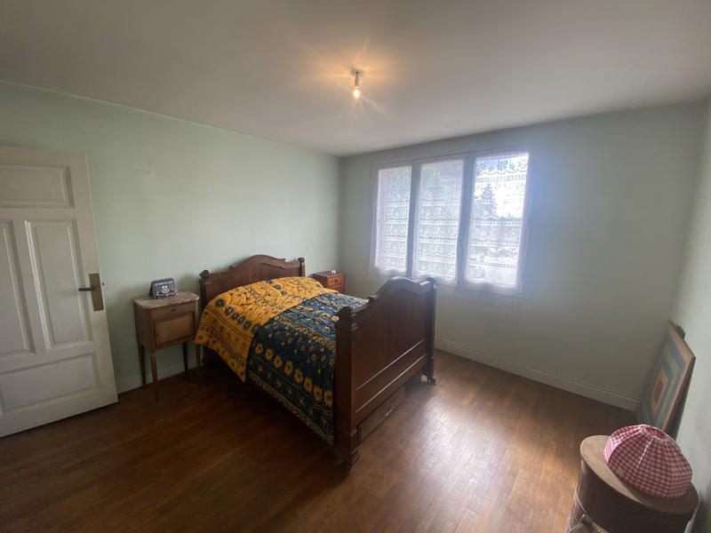 Maison - 207 m² - 8 pièces