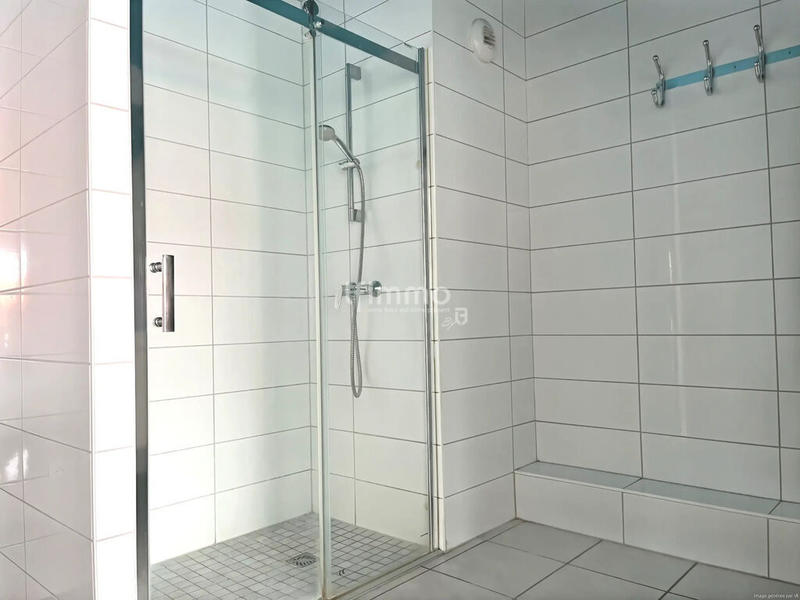 Appartement - 66 m² - 2 pièces