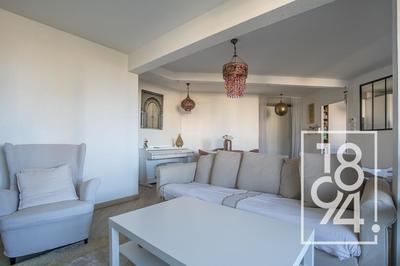 Appartement - 85 m² - 4 pièces