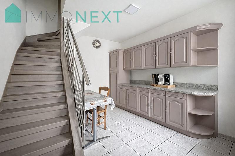 Maison - 95 m² - 5 pièces