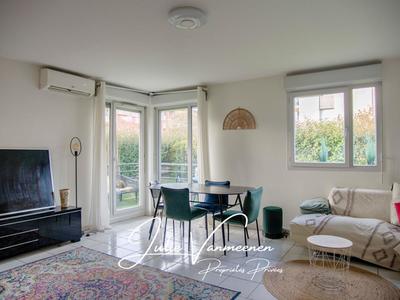 Appartement - 67 m² - 4 pièces