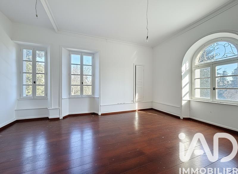 Château - 550 m² - 21 pièces