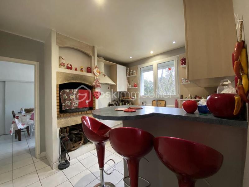 Maison traditionnelle - 190 m² - 7 pièces