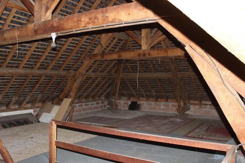 Maison traditionnelle - 94 m² - 4 pièces