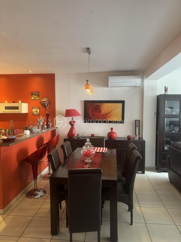 Appartement - 81 m² - 3 pièces