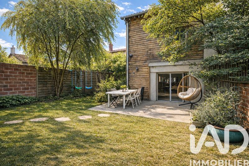 Maison de ville - 109 m² - 4 pièces