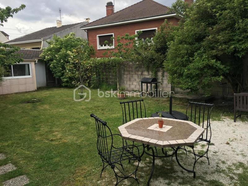 Pavillon - 86 m² - 6 pièces