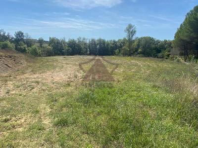 Terrain constructible - 2 520 m²