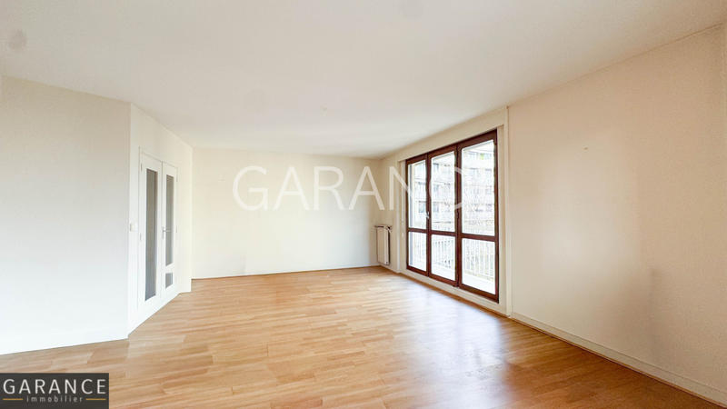 Appartement - 107 m² - 5 pièces