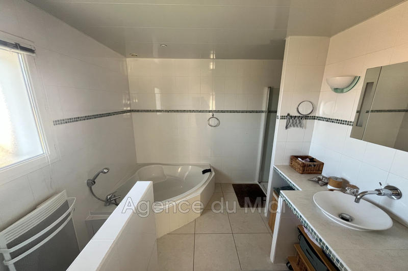 Maison - 212 m² - 6 pièces