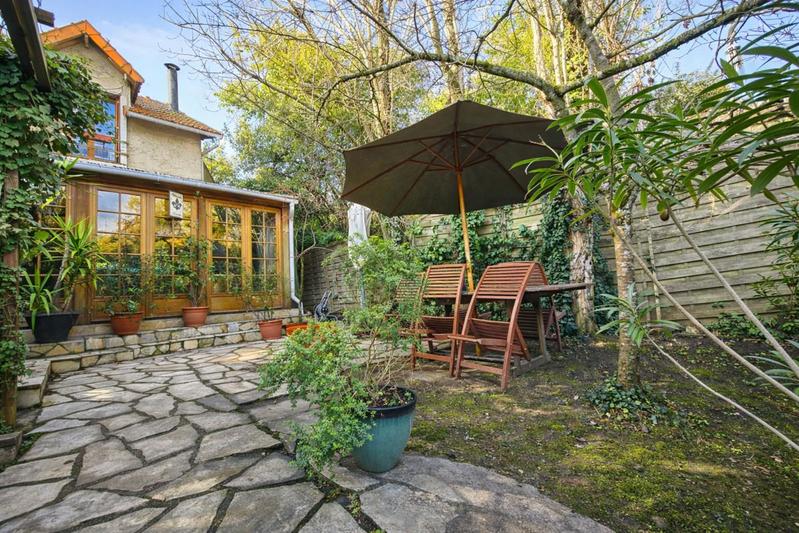 Pavillon - 192 m² - 5 pièces