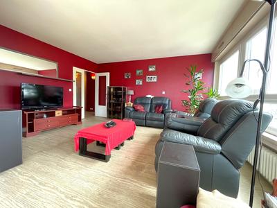 Appartement - 102 m² - 4 pièces