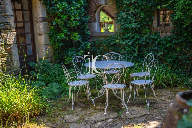 Maison - 167 m² - 6 pièces