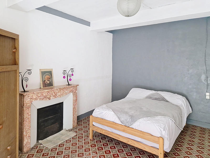 Maison - 233 m² - 6 pièces