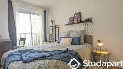 Chambre - 12 m² - 1 pièce