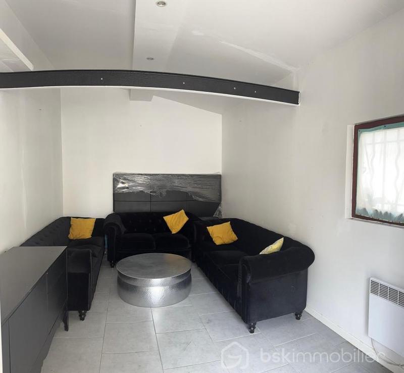 Maison - 80 m² - 5 pièces