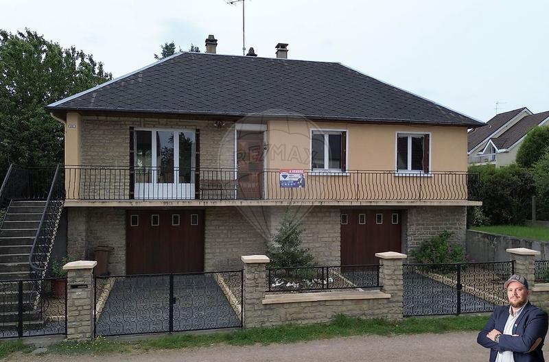 Maison - 82 m² - 4 pièces