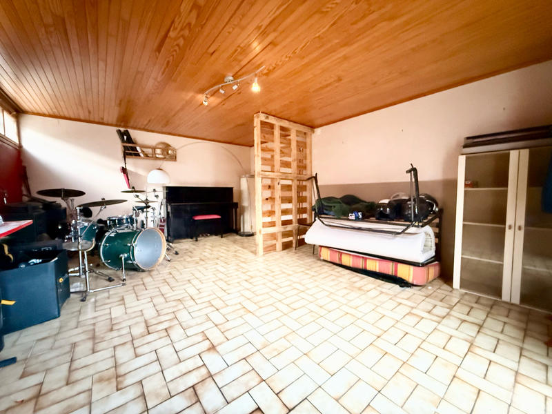 Maison - 166 m² - 5 pièces