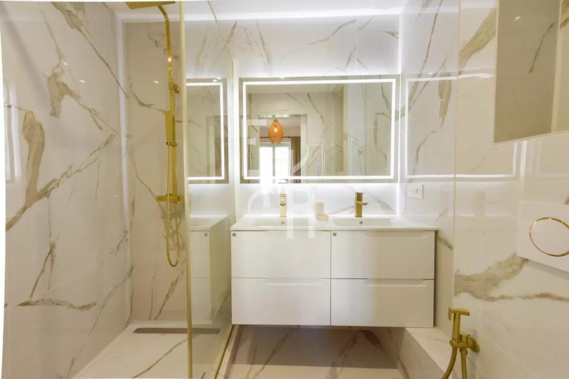 Appartement - 118 m² - 4 pièces