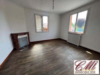 Maison - 180 m² - 7 pièces
