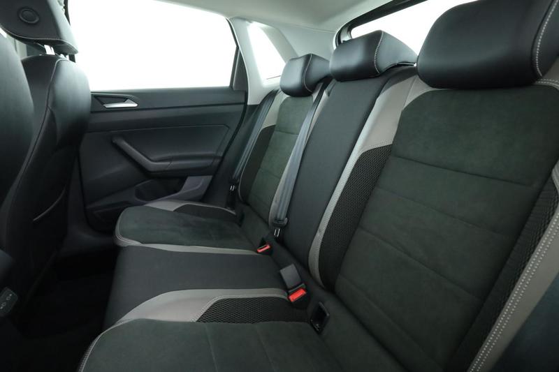 Volkswagen Polo 1.0 Tsi Carat Dsg7 115 ch