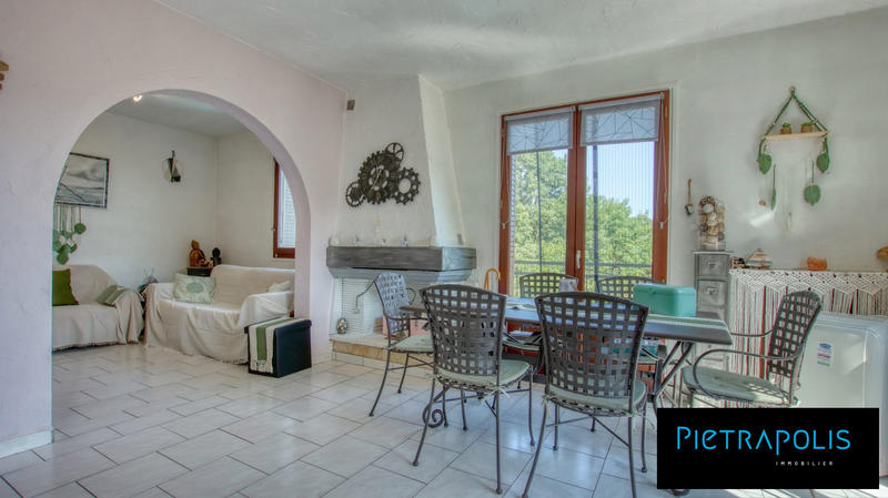 Maison - 137 m² - 4 pièces