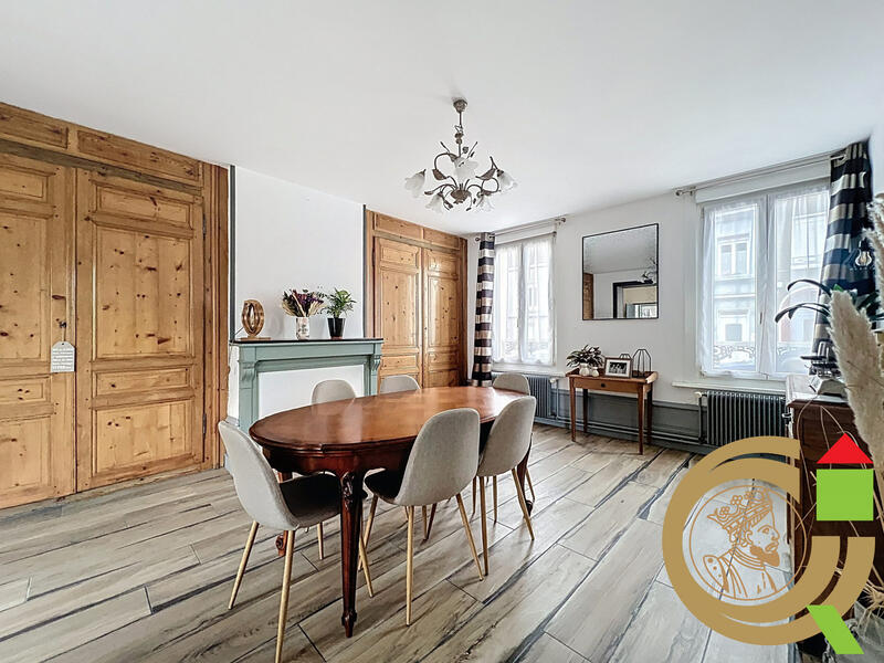 Maison - 152 m² - 5 pièces