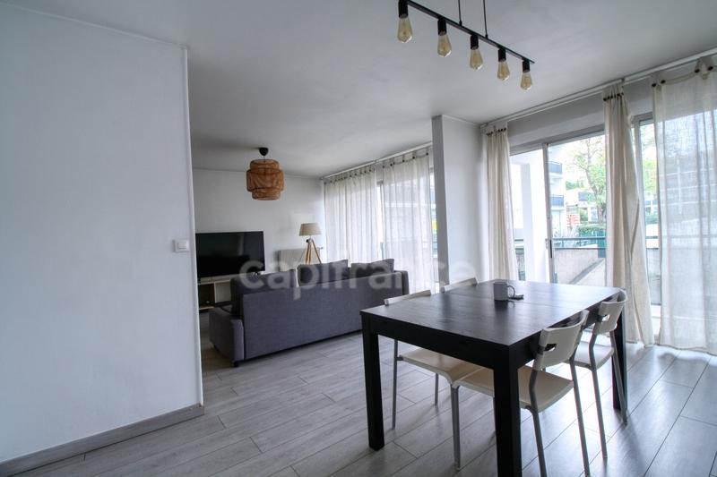 Appartement - 82 m² - 3 pièces