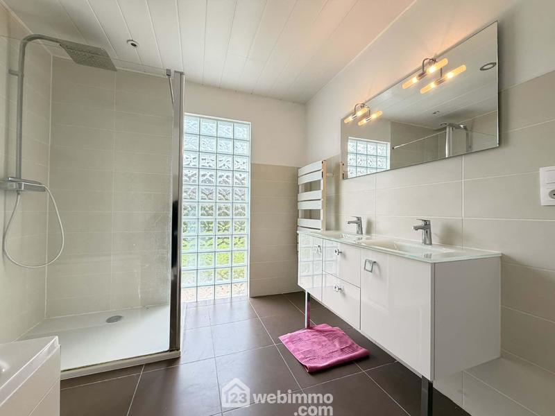 Maison - 127 m² - 6 pièces