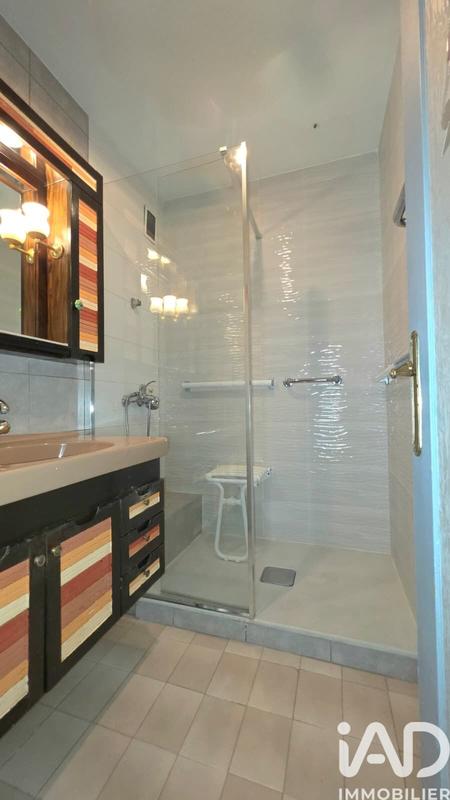 Appartement - 77 m² - 4 pièces