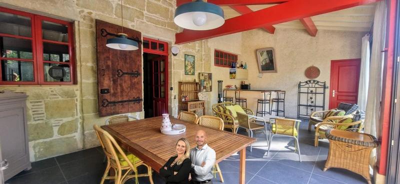 Maison - 303 m² - 8 pièces