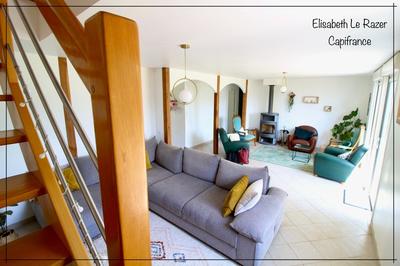 Maison - 138 m² - 7 pièces