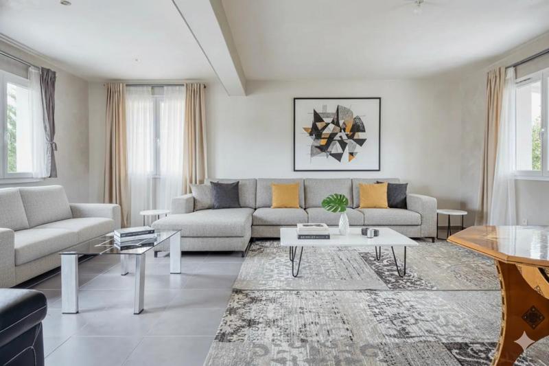 Maison - 163 m² - 5 pièces