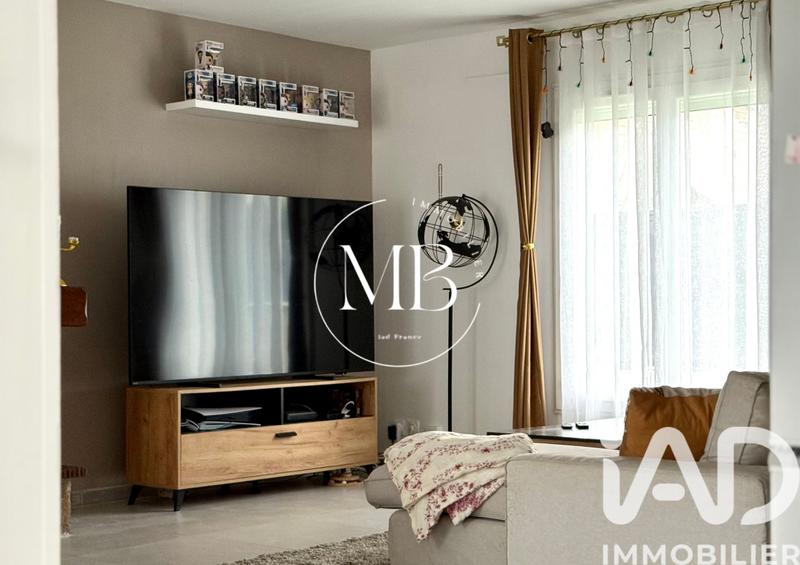 Maison - 95 m² - 5 pièces