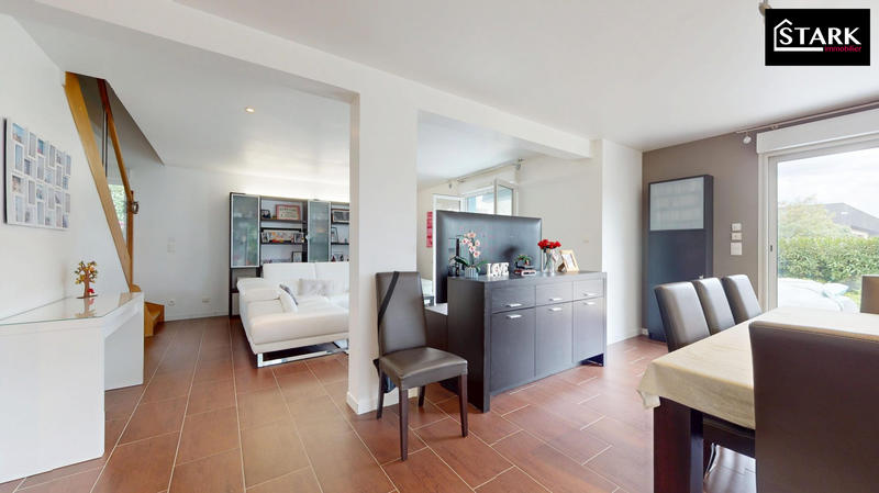 Maison contemporaine - 170 m² - 6 pièces