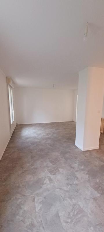 Appartement - 82 m² - 5 pièces