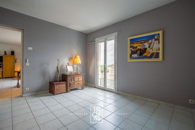 Appartement - 65 m² - 1 pièce