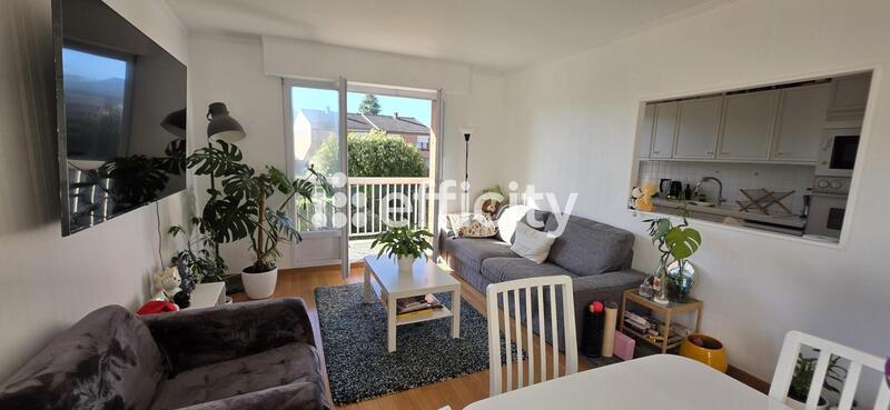 Appartement - 64 m² - 3 pièces