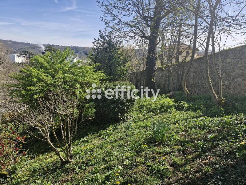 Maison - 157 m² - 7 pièces