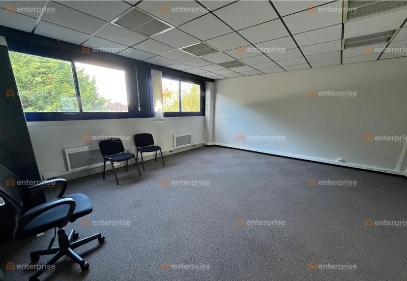 Bureau - 262 m²