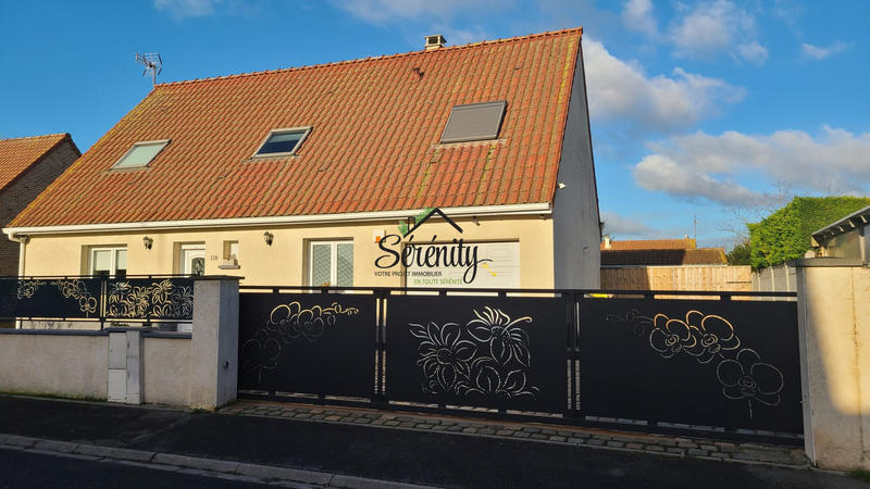 Maison - 152 m² - 6 pièces