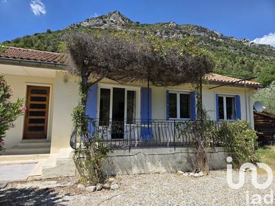 Maison - 97 m² - 4 pièces