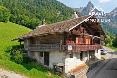 Maison - 213 m² - 5 pièces