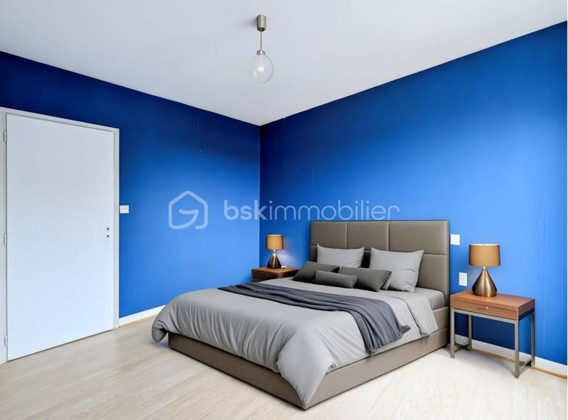 Appartement - 99 m² - 4 pièces