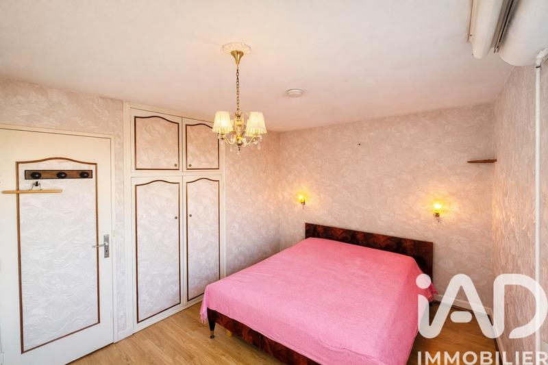 Appartement - 90 m² - 5 pièces